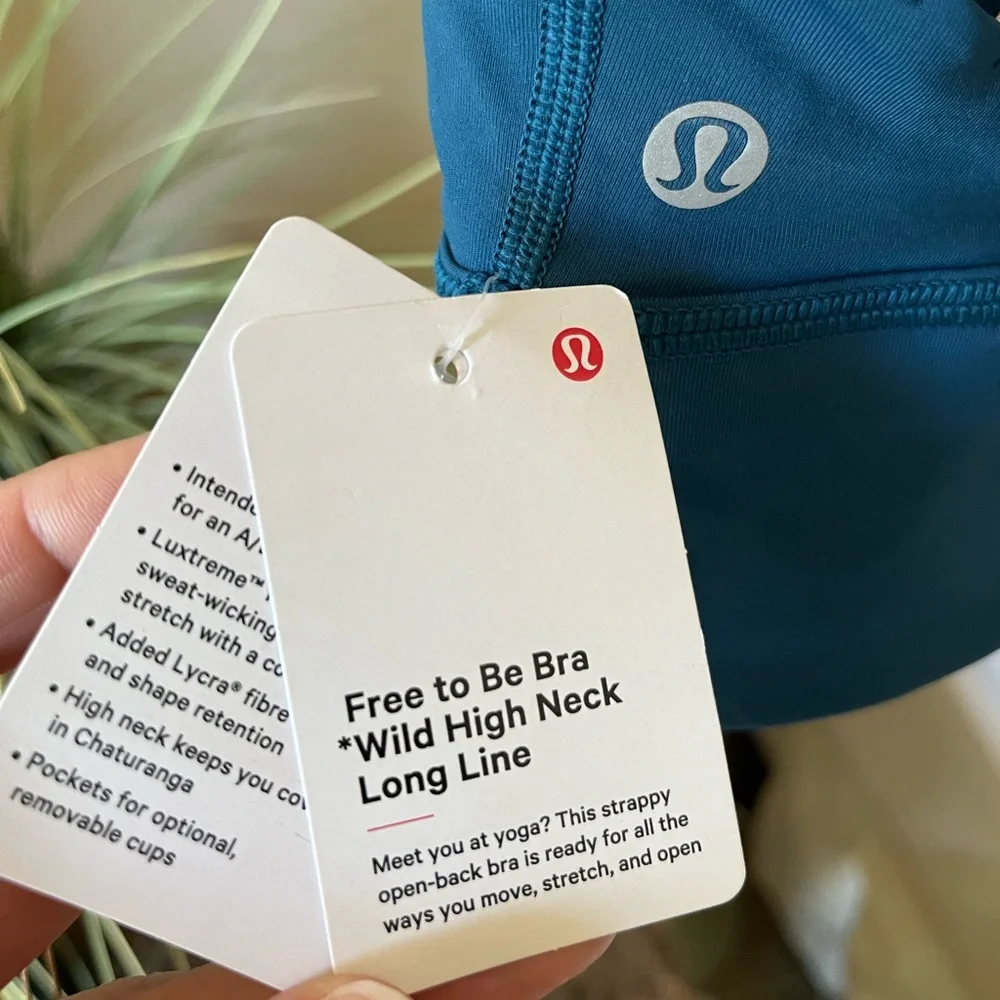 NEW Lululemon Bra Free To Be Wild β’ size 6 β’ Color: Blue Borealis/Pink Mist - Picture 5 of 5